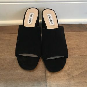 Steve Madden Black Suede Blocked Sandal