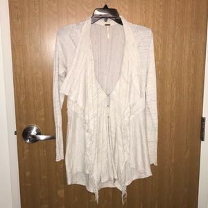 I am clearing out my closet! #sustainability