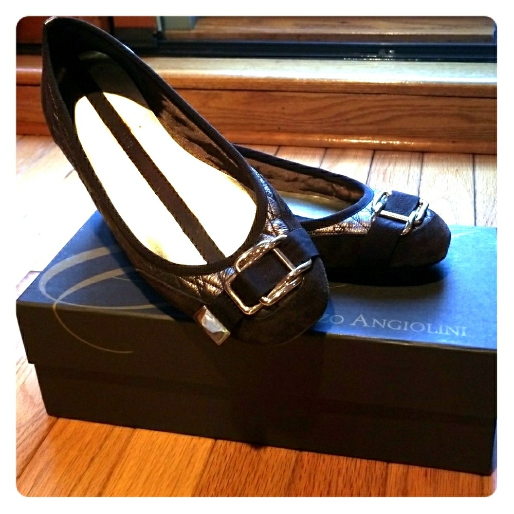 Enzo Angiolini "Boydo" brown metalli leather flats