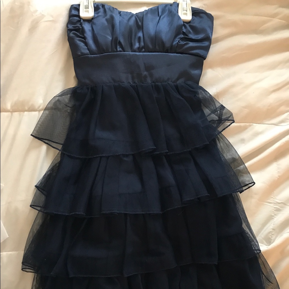 Navy blue short strapless dress