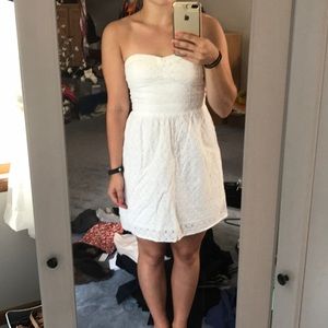 AE white eyelet strapless dress