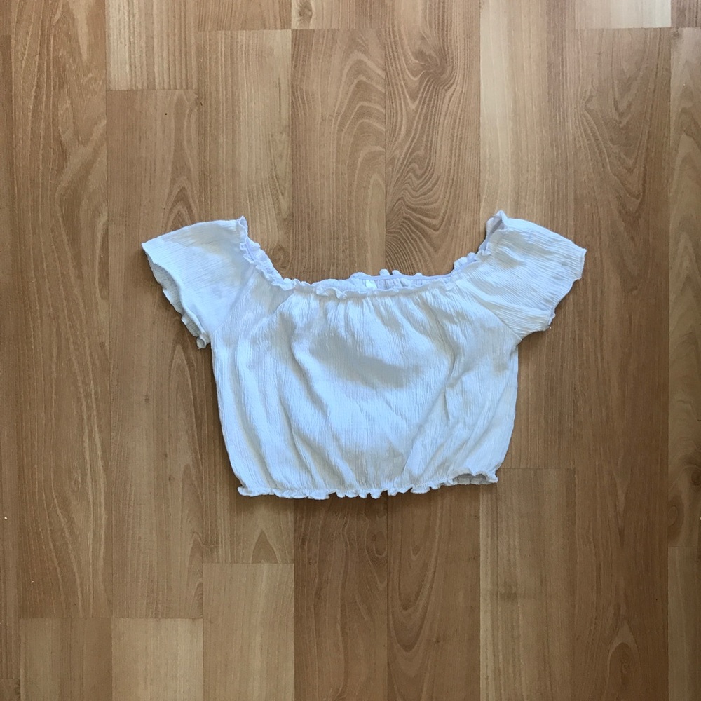 White off the shoulder crop top