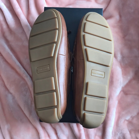 Vince Camuto boy's slip on loafers boat shoes - Picture 2 of 3