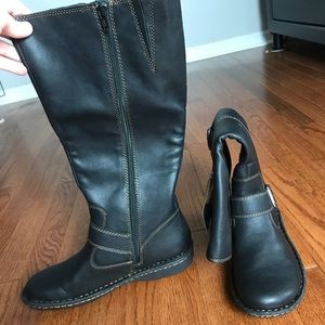 B.O.C. Chloe boots in black. Size 7.5 wide calf
