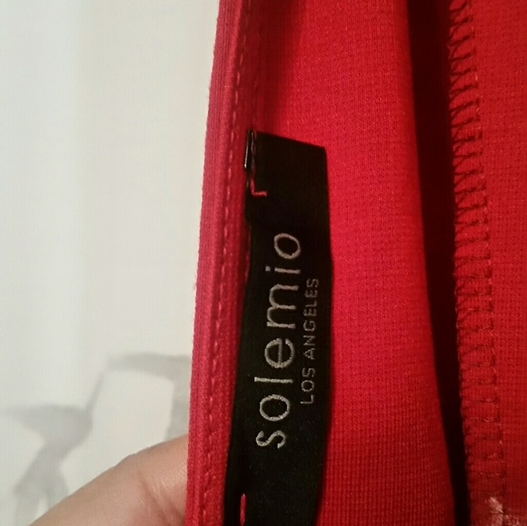 Red stretch dress, above the knee, fit perfect, - Picture 3 of 4