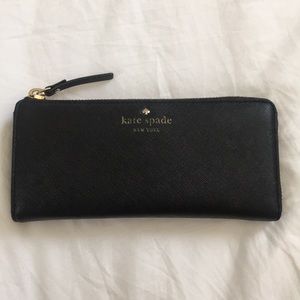 Kate Spade zip wallet