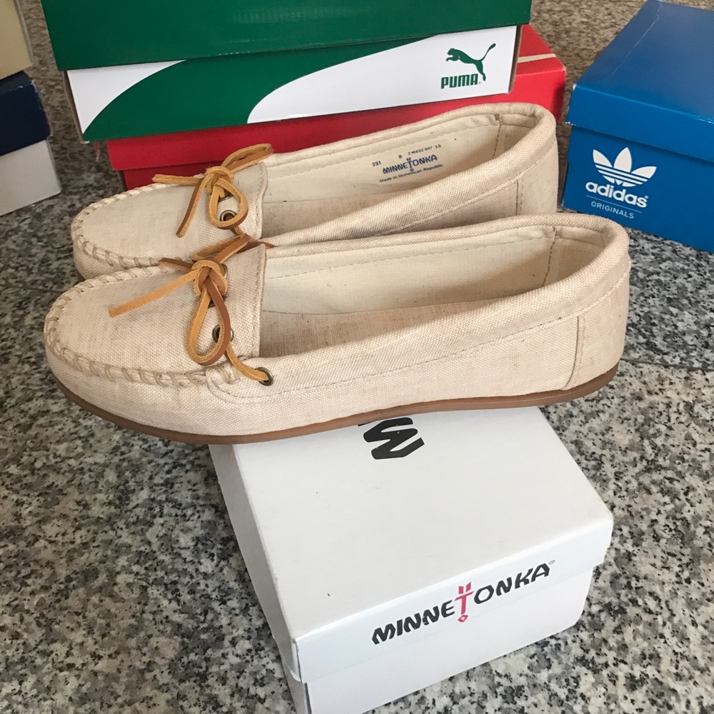 Minnetonka moccasin flat