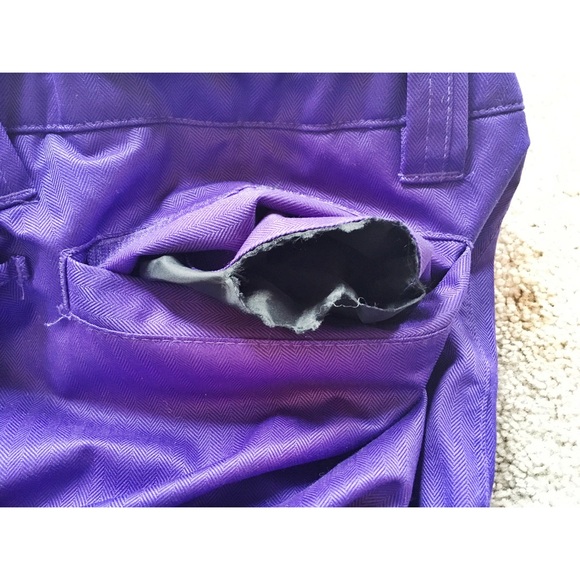 SOLD• Empyre Purple Ski / Snowboarding Pant 🦄 - Picture 5 of 5