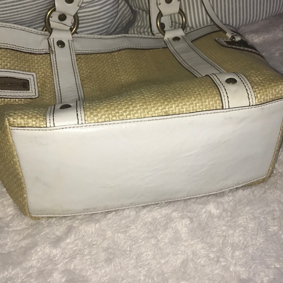 Coach White straw tote. Slightly used. - Picture 5 of 5