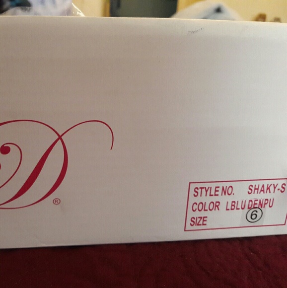 🚫 [SOLD] Denim "Booties" - Picture 5 of 5