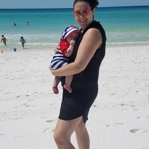 Meet your Posher, Leigh