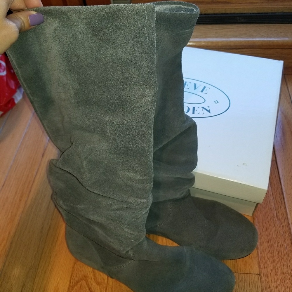 Steve Madden "Tianna" gray suede slouchy boots