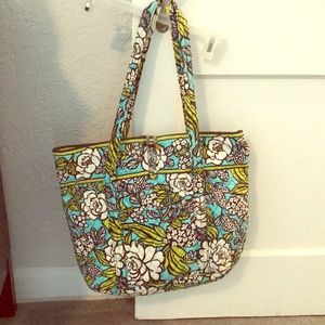 Vera Bradley tote