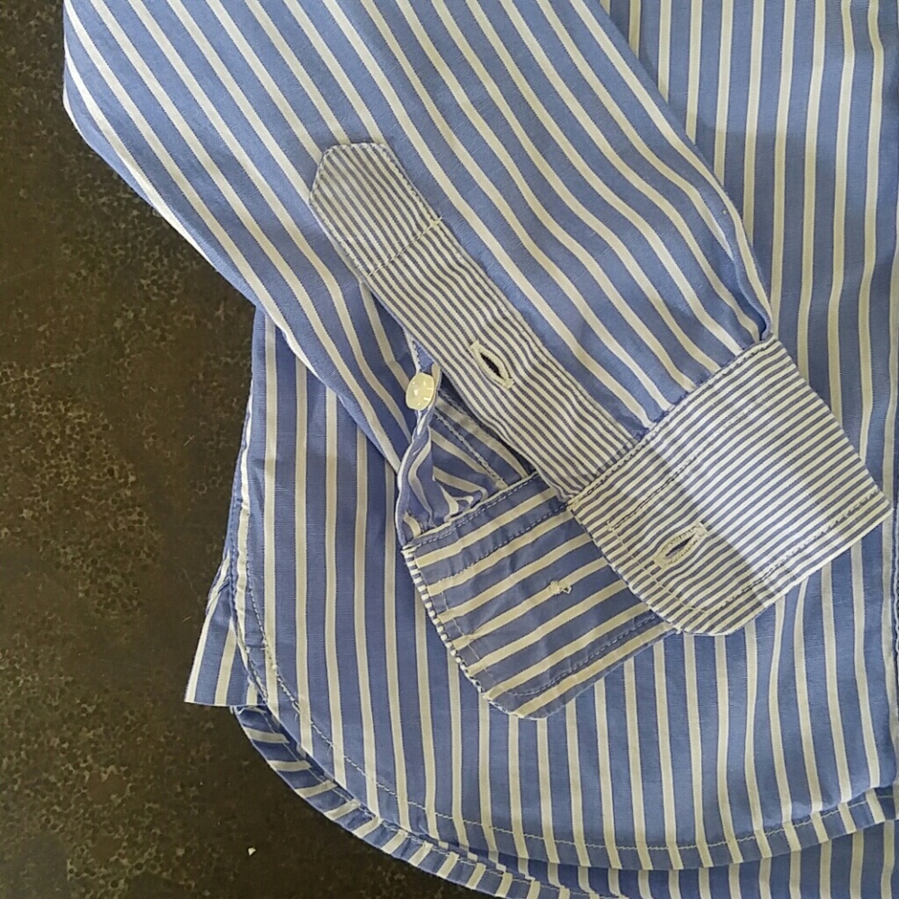 Shirt - Picture 3 of 6