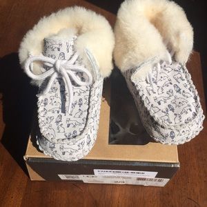 UGG Baby Booties 6-12 months