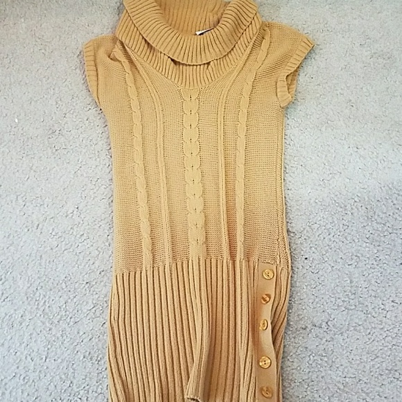 Dresses & Skirts - Clothes for winter/fall