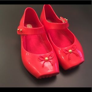 Mini Melissa girls size 8
