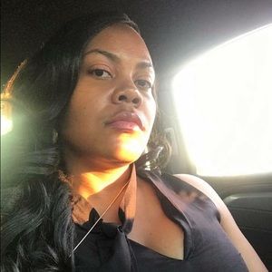 Meet your Posher, Gladys