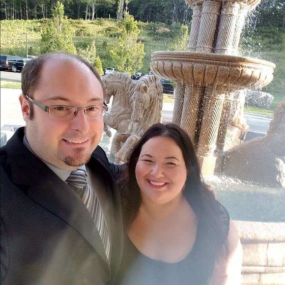 Meet the Posher - Picture 3 of 8