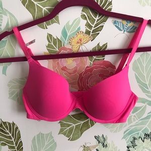 Victoria's Secret Where Anywhere Push Up Bra