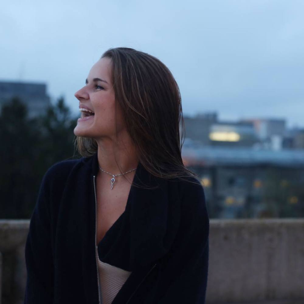 Meet your Posher, Emma
