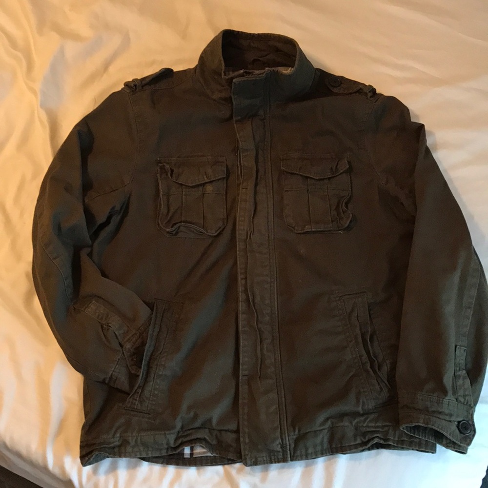 English Laundry green military coat. Men's Large.