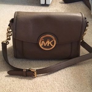 Michael Kors Cross body purse