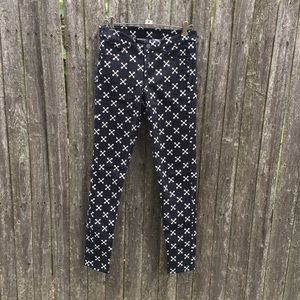 Cross Skinny Jeans from H&M