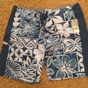 Quiksilver Waterman boardshorts size 38