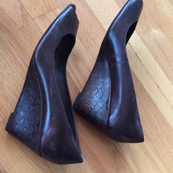 Brown coach wedged peep toe shoes - Picture 3 of 6