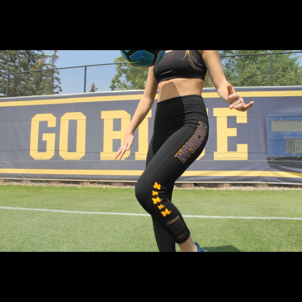 Michigan PINK leggings new with tags!