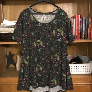 Lularoe perfect T