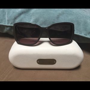 Chloe Sunglasses w/Case Chloe Sunglasses w/Case