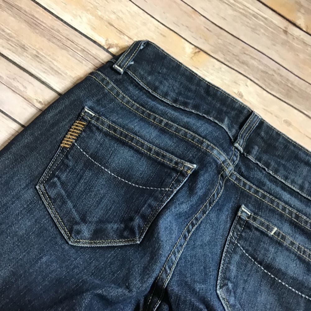 Paige size 25 cropped jeans