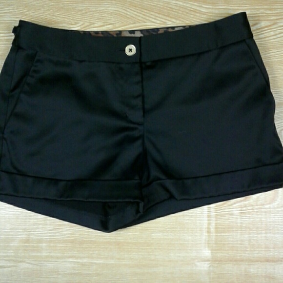 NWOT 2 Express Design Studio satin shorts. Size 4 - Picture 7 of 8