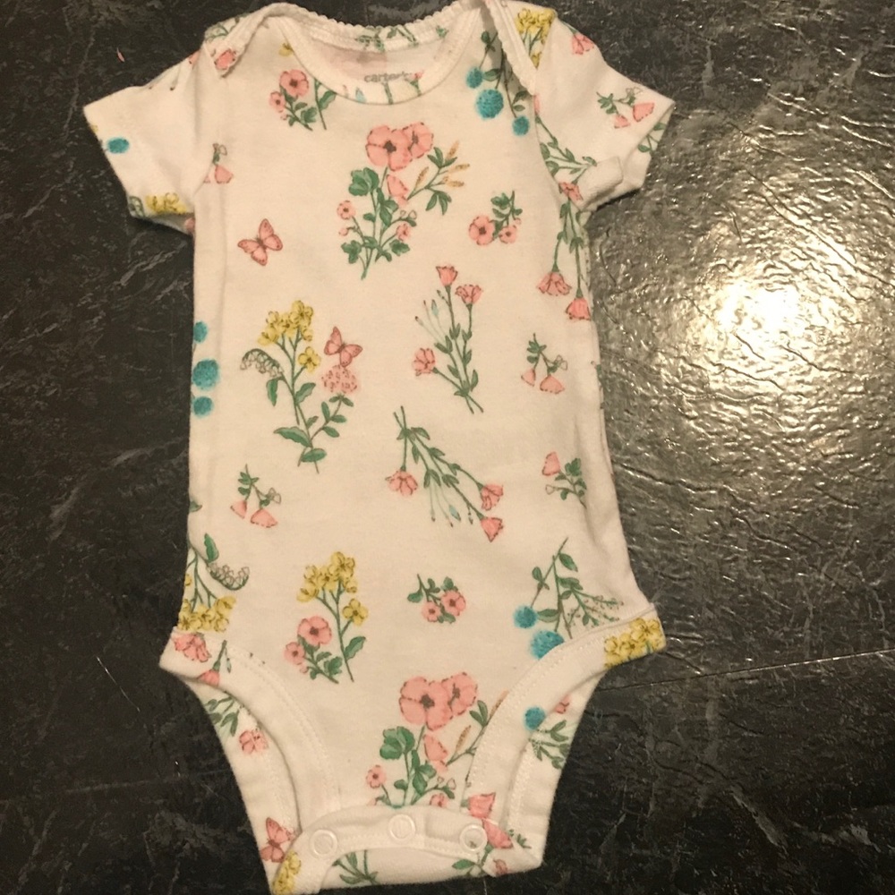 🦄Onesies "flowers" 