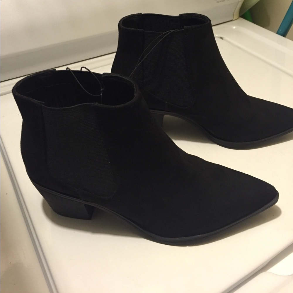 Black H&M boots