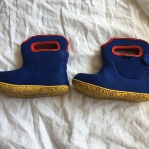 Toddler bogs rainboots size 8