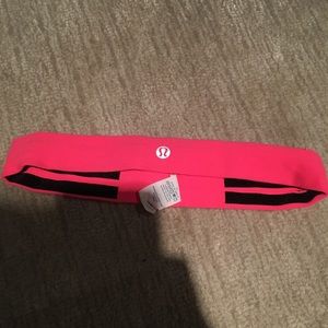 lululemon headband!