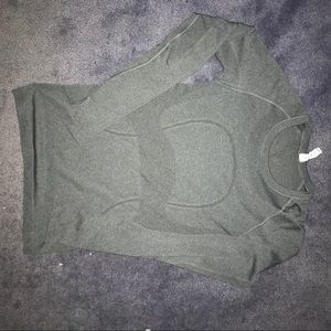 Lululemon Grey Fitted Long sleeve