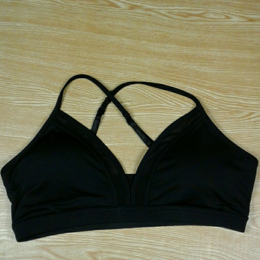 Vogo Athletic black sport bra. Sz XL