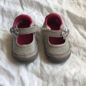 Baby stride rite size 2