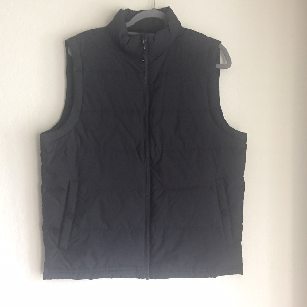 32 Degrees Vest.