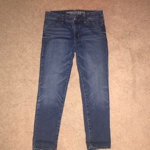 American Eagle Skinny crop jeans
