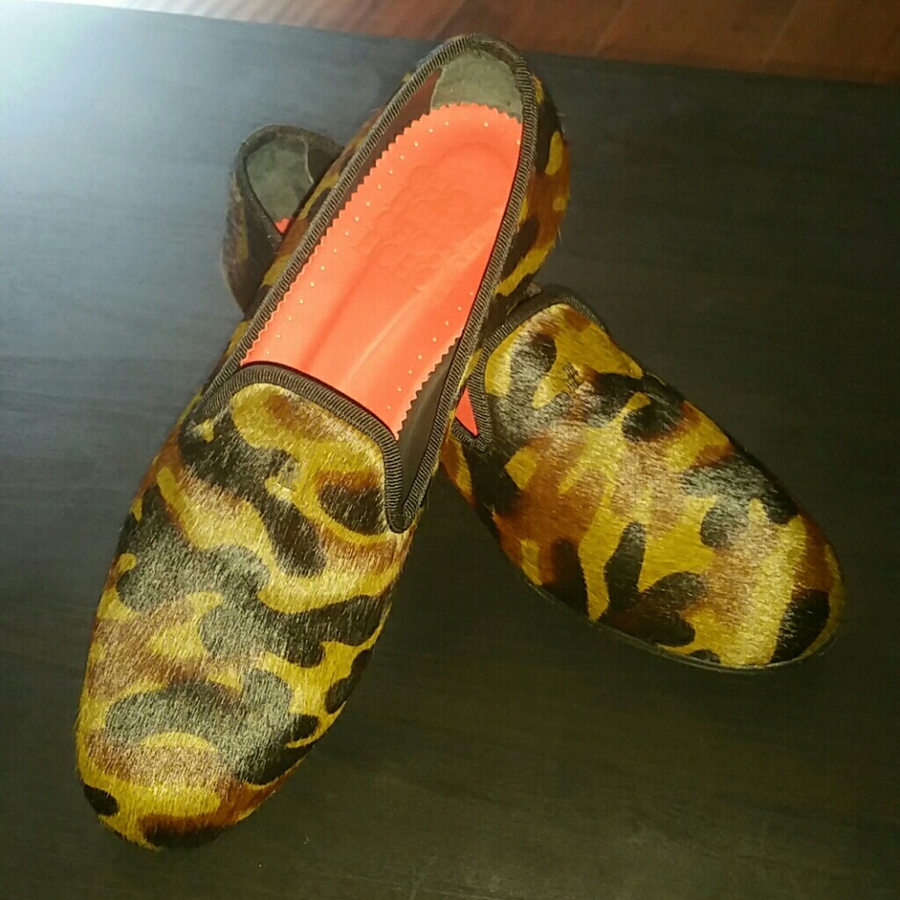 CH Carolina Herrera Calf Hair Camo loafers