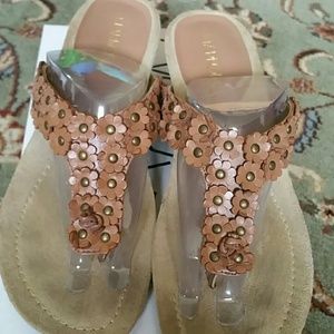 Leather thong sandals