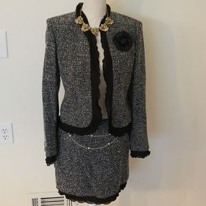 Tweed skirt suit