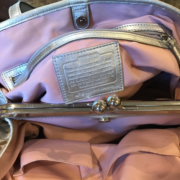 Coach bag - Picture 2 of 2