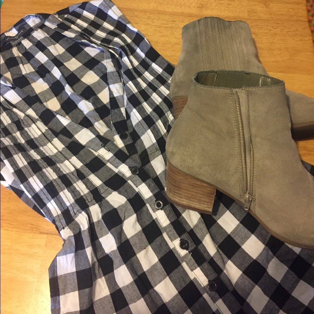 🎉🎉HOST🎉🎉PICK🎉🎉. Black and white tunic