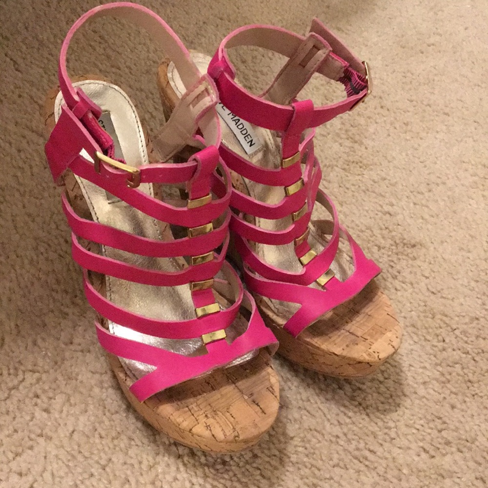 Steve Madden Pink Wedges